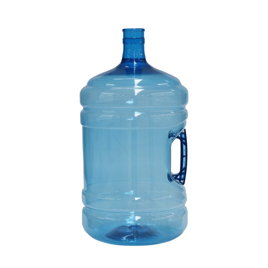Botellón PET con capacidad para 19 litros de agua.